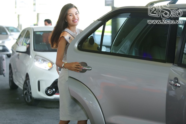 Trước đó, Nguyễn Thị Thành là người đẹp gây sự chú ý cho dư luận trong suốt hai tháng qua. Sau khi bị tước danh hiệu Á khôi Du lịch Việt Nam, chân dài gốc Bắc Ninh vẫn tự ý lên đường sang Ai Cập tham dự cuộc thi Miss Eco International 2017, bất chấp việc không được Cục Nghệ thuật Biểu diễn cấp phép.  Tại cuộc thi Miss Eco International 2017, ngoài danh hiệu Á hậu 3 chung cuộc, Nguyễn Thị Thành còn ghi được tới bốn thành tích phụ, gồm có: Á hậu 2 - Hoa hậu Thể thao, Á hậu 2 - Trang phục Eco, Top 10 Hoa hậu Tài năng và Top 15 Hoa hậu Áo tắm.