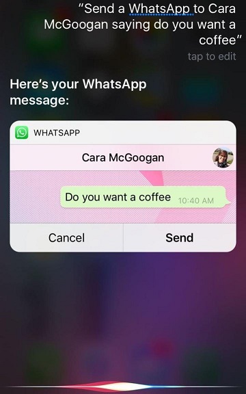 Siri hiện tại có thể truy cập và sử dụng một số ứng dụng của bên thứ 3 đặc biệt là các chức năng nhận diện giọng nói (voice recognition). Trợ lý ảo này có thể hỗ trợ người dùng đặt xe Uber, gửi tin nhắn lên Whatsapp hoặc Facebook hoặc chuyển tiền
