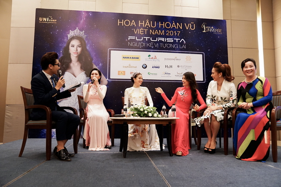 Phạm Hương, Lệ Hằng và Trà My cũng rất cởi mở chia sẻ về bí quyết giữ gìn sắc vóc bằng một chế độ ăn uống hợp lý, tích cực rèn luyện thể lực và giữ cho tinh thần thoải mái. Cả 3 đều không khuyến khích việc các cô gái ăn kiêng, ép cân để dự thi bởi việc tham gia Hoa hậu Hoàn Vũ Việt Nam đòi hỏi nhiều sức khoẻ, tinh thần vững vàng được tạo nên từ một chế độ ăn uống và tập luyện hợp lý, khoa học. 