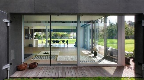 Nhà an toàn The Safe House ở thủ đô Warsaw - Ba Lan do đơn vị thiết kế KWK Promes đảm nhận...