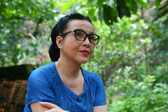 NSND Lan Hương trong vai bà Bằng.