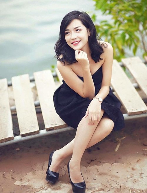 Màn lột xác khó tin của cô nàng 9X đi đâu cũng phải đeo khẩu trang vì quá xấu