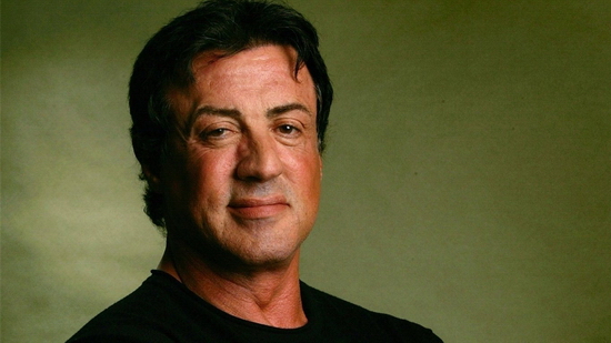 Thành viên bí ẩn của Nova Corps do Sylvester Stallone thủ vai được đạo diễn James Gunn miêu tả là sẽ đóng vai trò cực kì quan trọng với Marvel trong tương lai. Dù chưa lộ diện nhưng nhân vật này hứa hẹn sẽ tạo nên một cơn sốt không hề nhỏ cho các fan.  Tạo hình của Sylvester Stallone trong phim vẫn chưa được hé lộ nhưng hứa hiện sẽ là một nhân vật đóng vai trò cực kì quan trọng trong MCU.