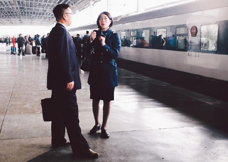 Ga tàu ở Triều Tiên khá sạch sẽ và vắng vẻ.