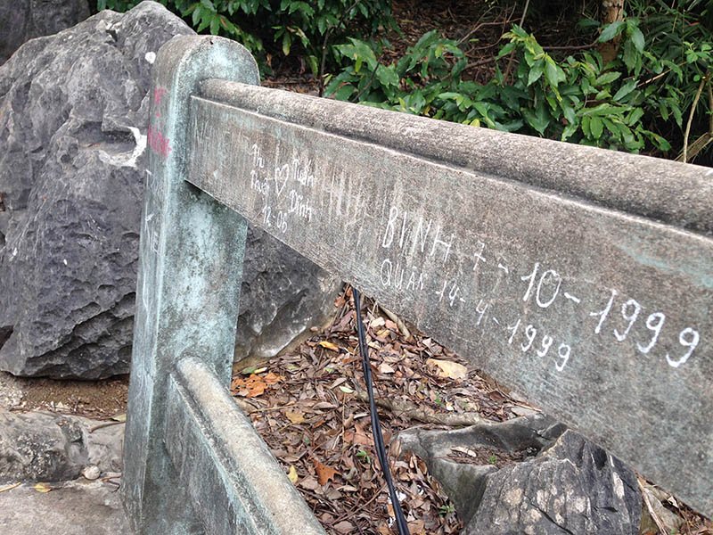 núi Bài Thơ, nóc nhà Hạ Long, Quảng Ninh, giới trẻ