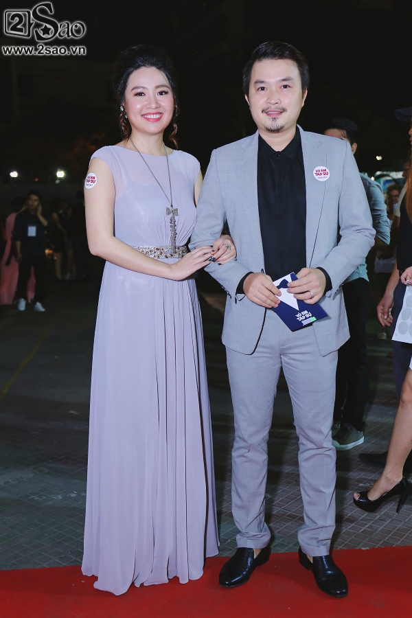 Vợ chồng Lê Khánh