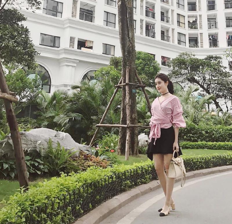 Trước đó, Huyền My tâm sự shopping là cách cô giải tỏa tâm lý mỗi khi buồn phiền. 