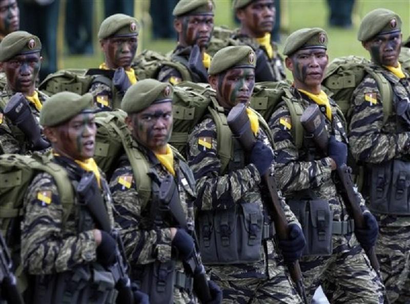 Đặc nhiệm chống khủng bố tinh nhuệ của Philippines hình ảnh 1 Tổng thống Philippines Rodrigo Duterte đã ban bố tình trạng thiết quân luật ở tỉnh Lanao del Sur, miền Nam nước này. Lực lượng đặc nhiệm chống khủng bố của quân đội Philippines cũng được điều động đến khu vực để phong tỏa các nghi can khủng bố đang lẩn trốn ở đây. Ảnh: Philstar.