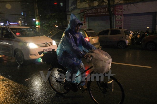 Đề phòng những diễn biến xấu của thời tiết tại khu vực Bắc Bộ trong ngày mai 20/5