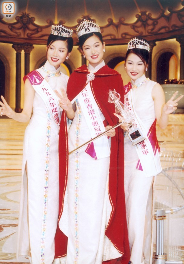 Lý San San sở hữu sắc đẹp 
