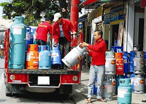 Giá gas tiếp tục giảm mạnh lần thứ 3 liên tiếp