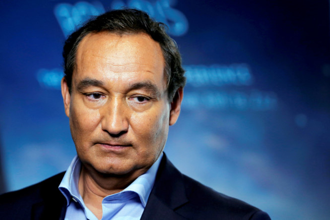 Tổng giám đốc United Airlines Oscar Munoz