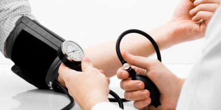 Những thực phẩm giúp giảm huyết áp không cần thuốc