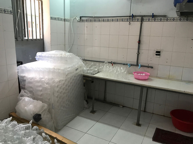 Thêm một công ty sản xuất nước muối sinh lý trái phép