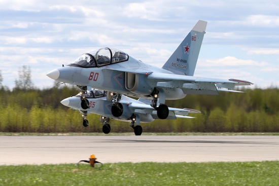 Máy bay huấn luyện Yakovlev Yak-130