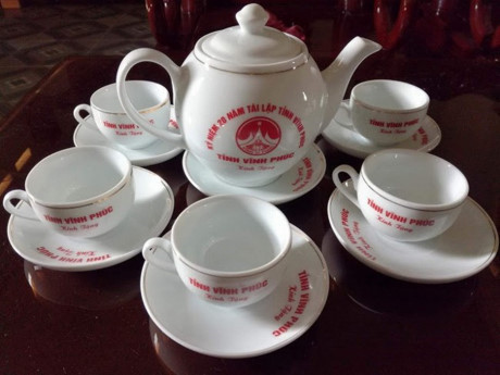 Kiểm toán Nhà nước vào cuộc vụ chi gần 65 tỷ mua ấm chén