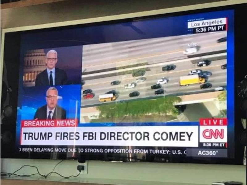 Truyền thông Mỹ cho trực thăng bám xe giám đốc FBI