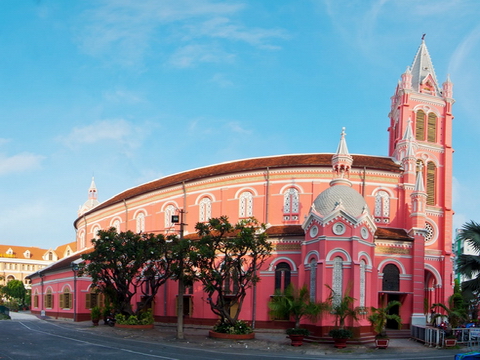 Những nhà thờ góp phần làm nên Sài Gòn đặc sắc