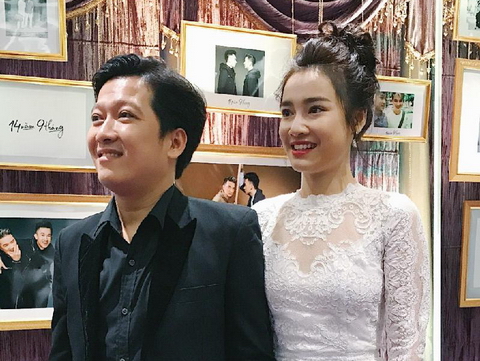 Trường Giang, Nhã Phương tình tứ đến chúc mừng Đàm Vĩnh Hưng