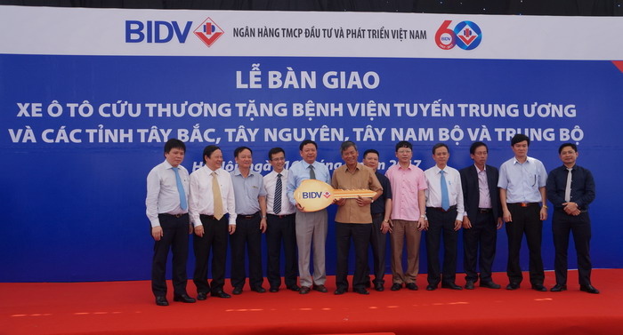 Bàn giao xe