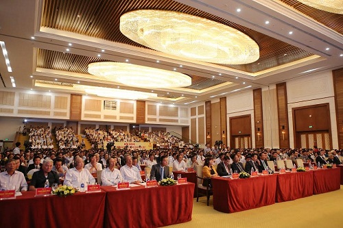 Đến 2030, tỉnh đặt mục tiêu tăng tổng GDP từ 3% của kinh tế Việt Nam hiện nay lên 8%; thu hút 30 triệu lượt du khách; tổng GRDP đạt 50 tỷ USD; chỉ số GRDP bình quân đầu người là 11.000 USD/người.
