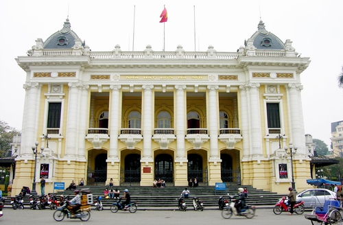 Mở tour thăm quan Nhà hát lớn từ tháng 6