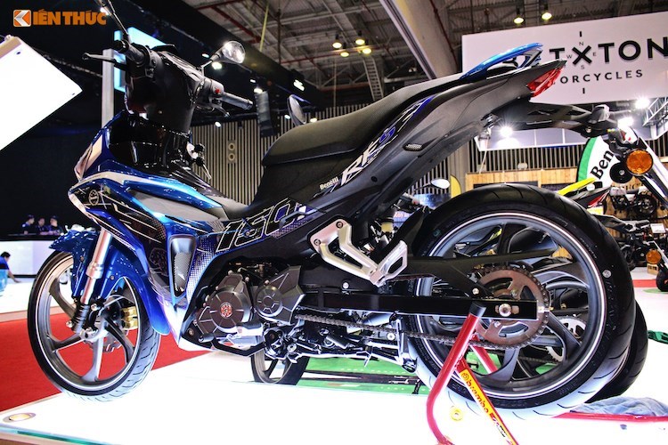 Xe được trang bị động cơ SOHC 1 xi-lanh 4 van làm mát bằng dung dịch, 6 cấp số côn tay, phun nhiên liệu điện tử với dung tích xi-lanh thực 149,8 cc, sử dụng trái piston 57 mm và hành trình 58,7 mm. Điểm đặc biệt của động cơ này là công nghệ đánh lửa với 3 bugi. Công suất tối đa 15,5 mã lực @8500 rpm và mô-men xoắn cực đại 13 Nm @700 rpm. Benelli chưa công bố giá bán RFS 150i tại Việt Nam. Tuy nhiên nếu như được định giá cao hơn mức từ 35 - 37 triệu, chiếc xe sẽ rất khó để có thể cạnh tranh với 2 đối thủ từ Honda và Yamaha do thương hiệu không 