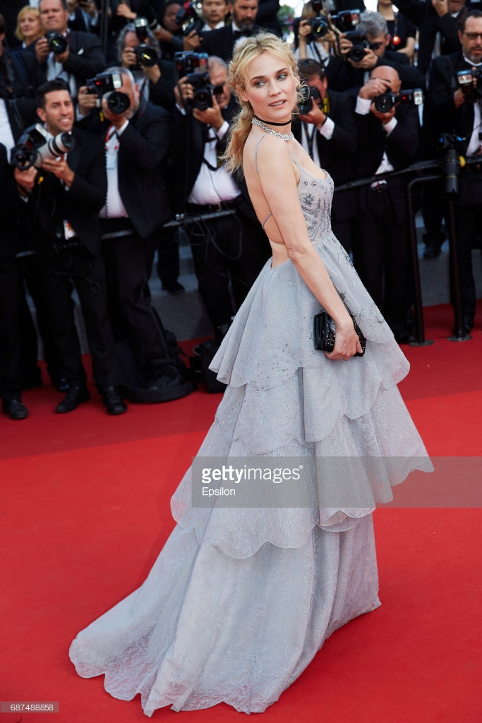 Nghe si Hoa ngu hoi ngo dan sao Hollywood tren tham do Cannes hinh anh 15