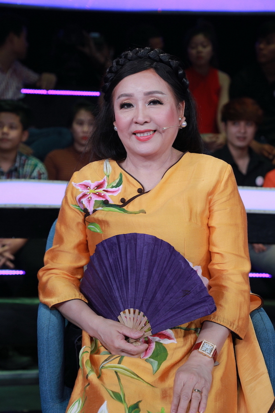 Giám khảo Thu Hiền