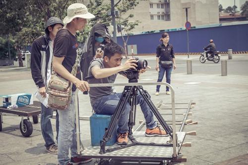 Người Việt kiếm tiền nhờ YouTube - Kỳ 2: Vén màn bí mật ngồi đếm USD