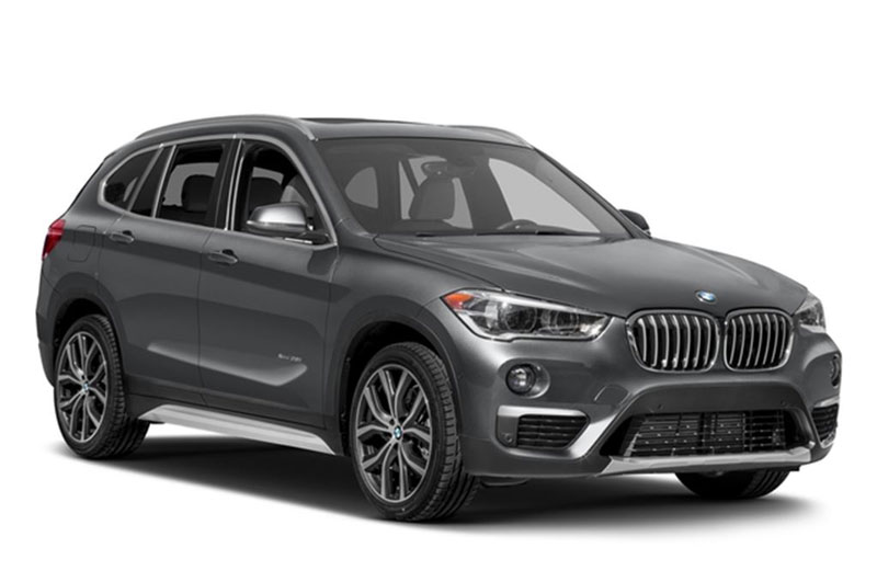 3. BMW X1 (giá khởi điểm: 33.750 USD).