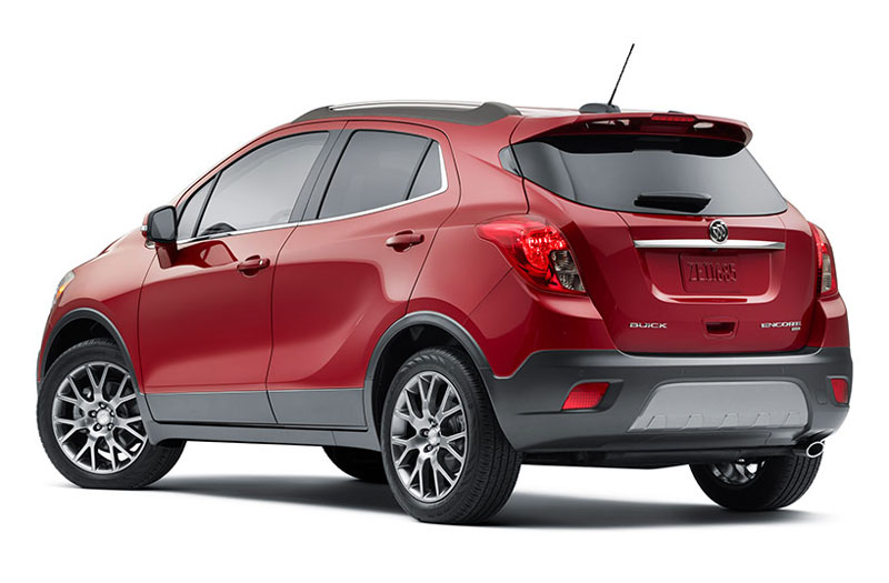 7. Buick Encore (giá khởi điểm: 22.990 USD).