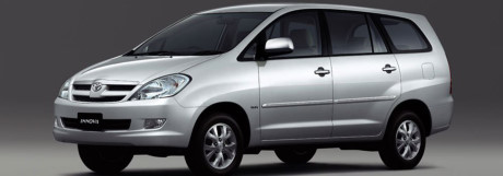 Cùng với đó, một trong những mẫu xe bán chạy nhất Việt Nam là Toyota Innova cũng bị cho là trượt giá nghiêm trọng. Ảnh: Xetoyota.
