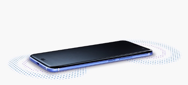 So với loa của HTC 10 ra mắt năm ngoái thì HTC U11 đã được nâng cấp hoàn toàn với chất âm tốt hơn rất nhiều. Âm thanh đến từ loa BoomSound thế hệ tiếp theo trên U11 lớn hơn nhiều so với bất kỳ smartphone nào hiện nay với đầy đủ chi tiết âm hơn. 