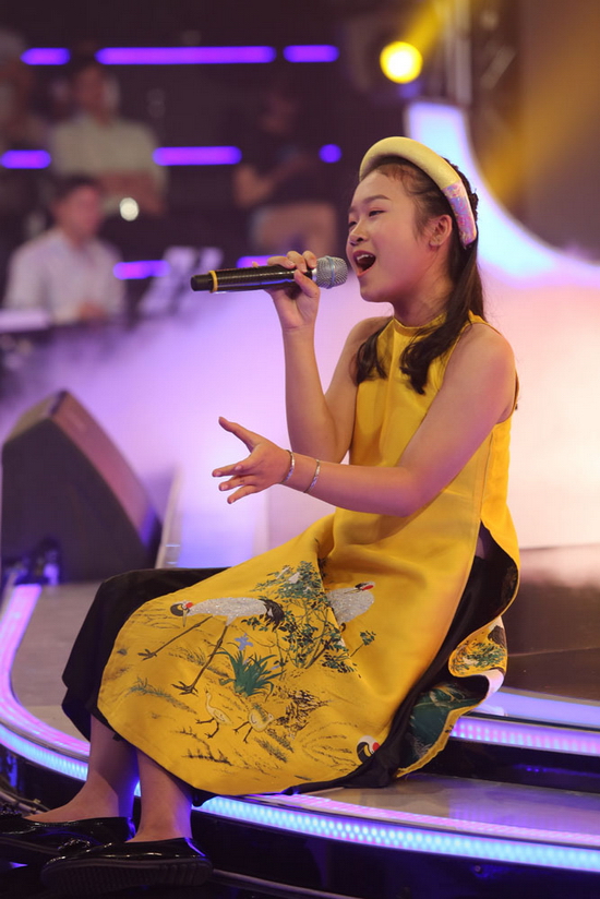 Tuy không được đào tạo chuyên nghiệp nhưng Linh Phương đã có kinh nghiệm đi hát nhiều nơi và đã đạt các giải đáng ngưỡng mộ về ca hát và đan piano. Linh Phương chia sẻ em có sở trường là nhạc Dân ca đương đại, nhạc Pop, Ballad.