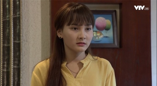 Không khí trong gia đình nhà bà Phương ngày một căng thẳng.  Cảm thấy không thể sống nổi ở nhà chồng, Vân về quê khóc lóc với bố mẹ đẻ. Nhưng ông Bằng (NSƯT Công Lý) thẳng thừng tuyên bố: 