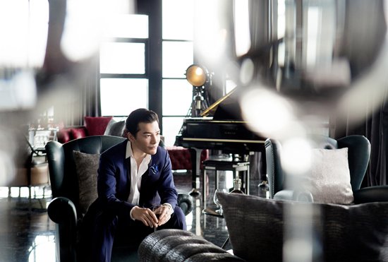 Trần Bảo Sơn, Hà Phương, sao Việt Theo nam diễn viên, căn penthouse là nơi cho anh cảm giác bình yên, được tận hưởng cuộc sống, ngay giữa trung tâm hoa lệ của Sài Gòn.