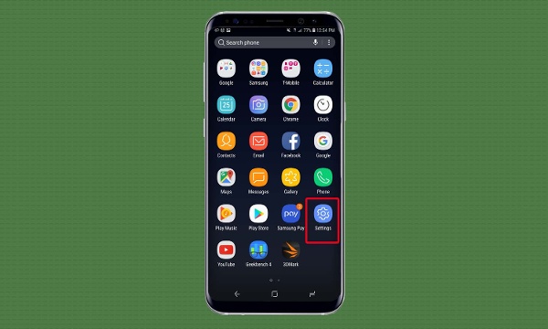Từ trên màn hình Home của điện thoại Galaxy S8, bấm biểu tượng Settings để truy cập vào các thiết lập của thiết bị.