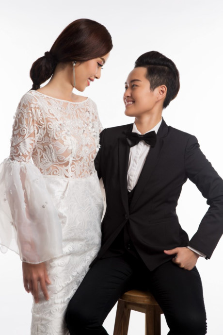 Chụp ảnh đính hôn.