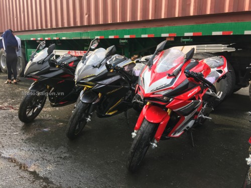 Honda CBR250RR 2017 đầu tiền về Việt Nam với 3 phiên bản màu sắc khác nhau.