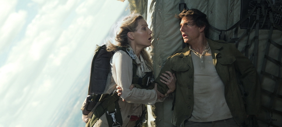 Sát cánh cùng nhau trong những giây phút ngặt nghèo nhất, Tom Cruise và Annabelle Wallis sẽ là cặp đôi mới trong Xác Ướp