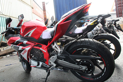 'Đập thùng' Honda CBR250RR giá hơn 200 triệu đầu tiên tại Việt Nam