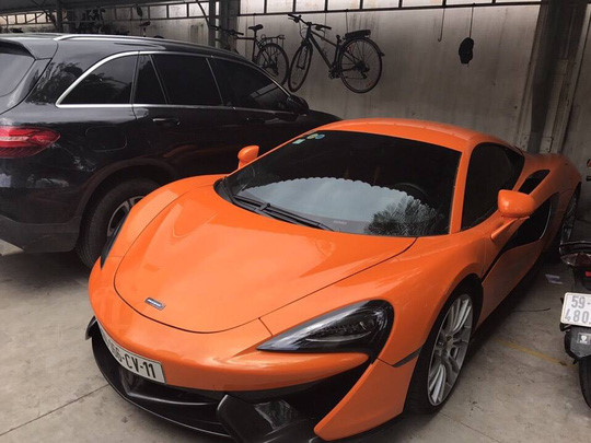 Gã giang hồ từng ngồi tù cùng 1,2 tạ ma túy và siêu xe 25 tỷ