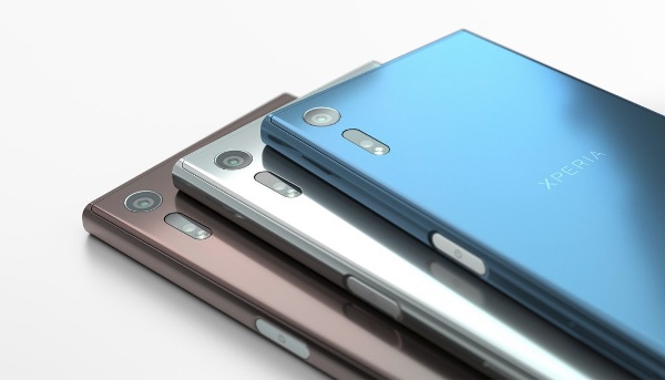 Máy chạy Android 6.0.1 Marshmallow cùng thỏi pin gắn liền dung lượng 2900mAh nhưng không hỗ trợ sạc nhanh. Máy cần tới 3 giờ để sạc đầy là điểm trừ tiếp theo của thiết bị.