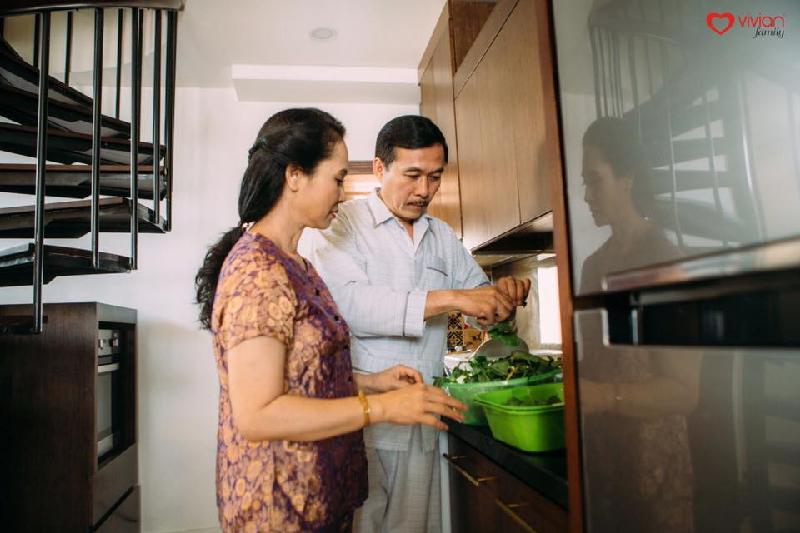 NSND Lan Hương, sống chung với mẹ chồng