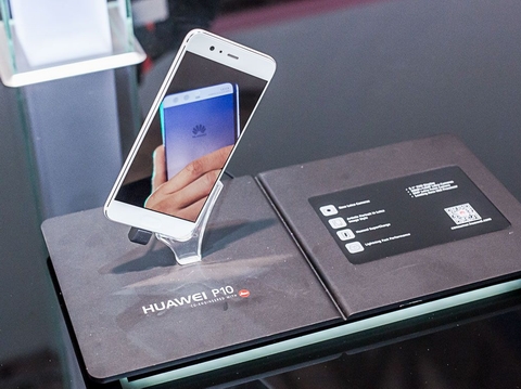 Smartphone Huawei bán ra tăng 50% ở 52 quốc gia trong quý 1/2017