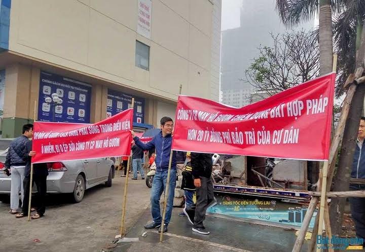 Cư dân 'biểu tình', chung cư xuống giá, mất thanh khoản