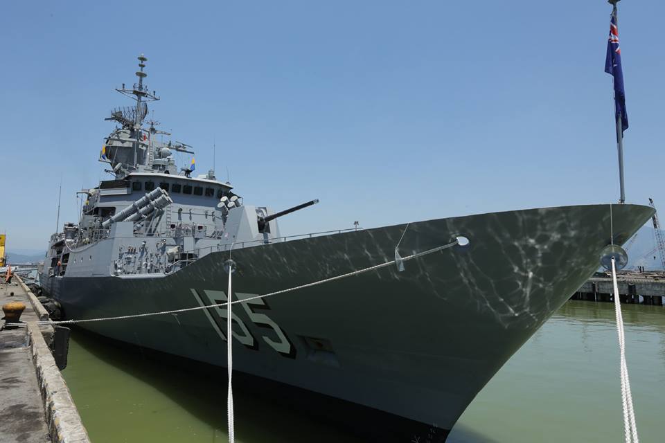 Tàu HMAS Ballarat cập cảng Tiên Sa, Đà Nẵng sáng 4/6