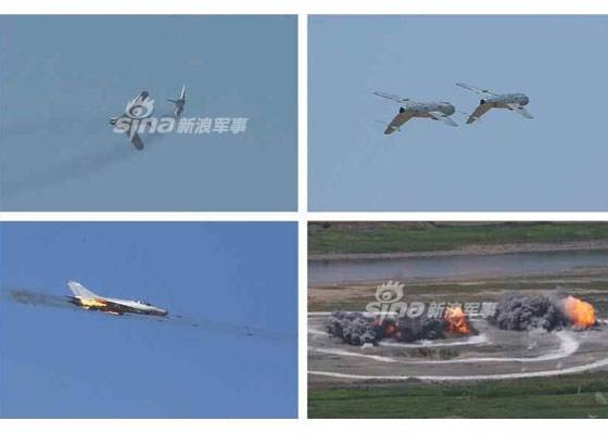 Tưởng như các máy bay tiêm kích MiG-15 cổ đã nghỉ hưu, thế nhưng mới đây Không quân Triều Tiên đã khiến cả thế giới sửng sốt trong một “cuộc thi chiến đấu trên không” triển khai các tiêm kích MiG-15 tham gia thao diễn và chiến đấu. Điều đó chứng to, sau hơn 70 năm, MiG-15 vẫn bền bỉ hoạt động trong Không quân Triều Tiên, vượt quá cả tuổi thọ của chúng được chế tạo (quá lắm tuổi thọ một dòng máy bay sau khi đại tu tăng hạn chỉ chừng 30-40 năm). Nguồn ảnh: Sina