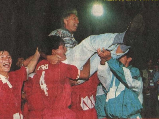 HLV Karl Heinz Weigang - người mở đường cho bóng đá Việt Nam